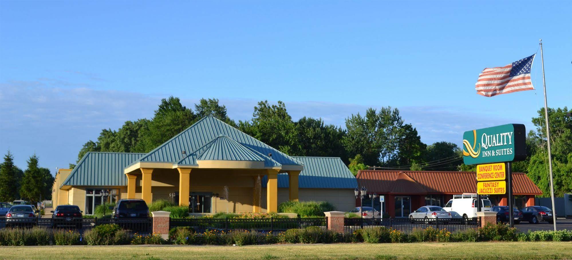 Quality & Banquet Center Hotel